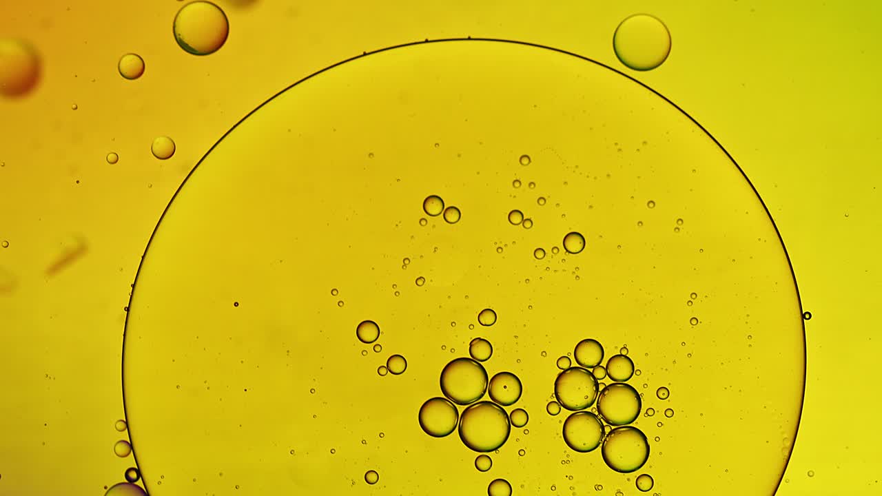 abstract colorido alimentos gotas de aceite burbujas y esferas que fluyen