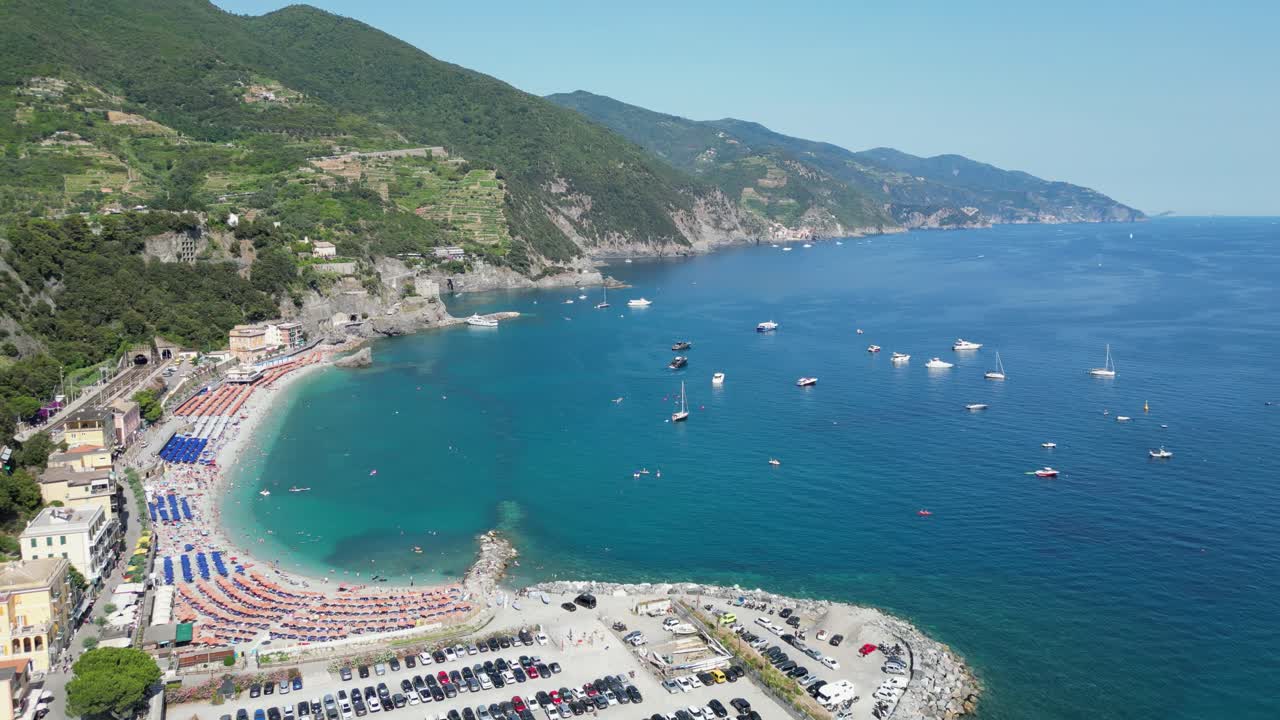 이탈리아 라스페지아 주 베르나자 (vernazza, la spezia, liguria) 에 있는 몬테로소 알 마레 (monterosso al mare) 마을