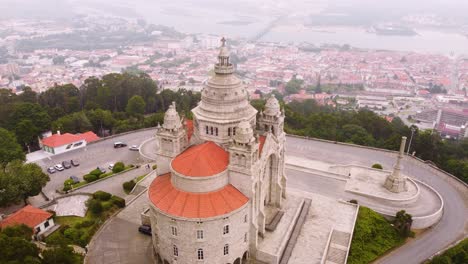 Church-of-Santa-Luzia-and-cityscape-of-Viana-do-Castelo-bellow,-aerial-view