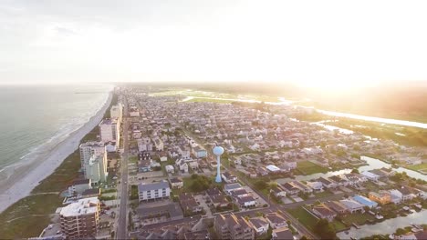 vuelo al atardecer sobre cherry grove sc al atardecer
