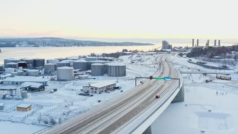 Sundsvall-Bridge,-Kubal-in-background