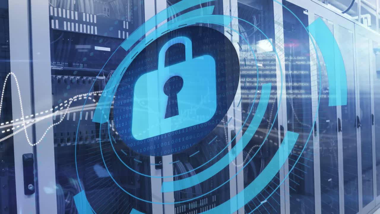 animación de ondas y candado digital en círculo sobre los servidores.