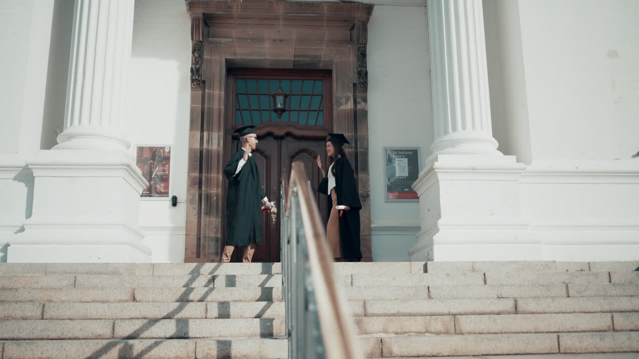 긴장감이 느 ⁇ 지죠.