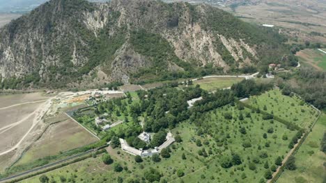 Una-Toma-Aérea-Lenta-De-Un-Dron-De-St.