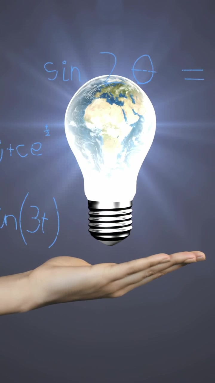 Video verticale: Equazioni blu che si formano, una mano nuda che tiene una lampadina a globo luminosa sopra il palmo in studio.