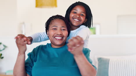 Portrait-of-love,-mother-and-daughter-on-bed