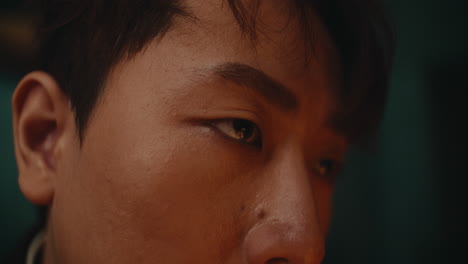 남자 의 프로필 의 클로즈업