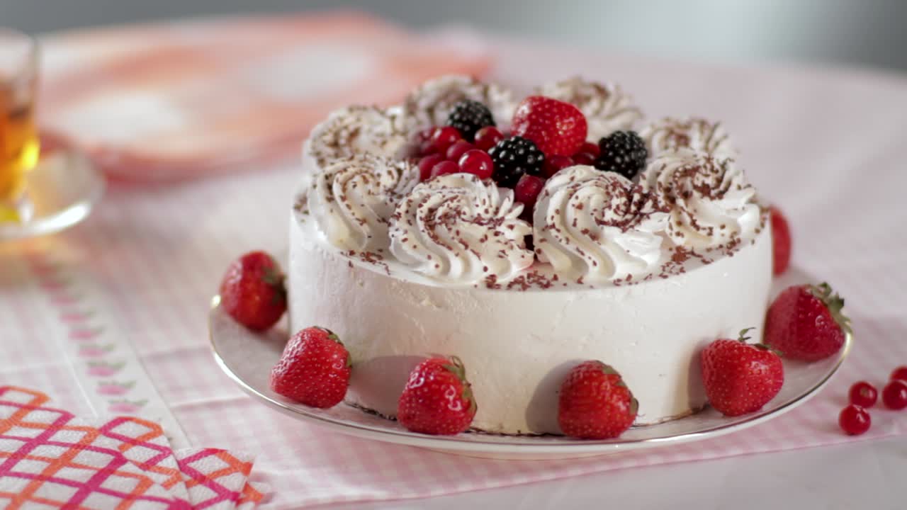 맛있는 신선한 과일 케이크