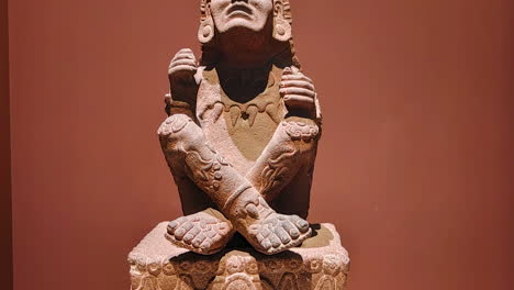 view of an aztec deity representative of the war in tenochtitlan