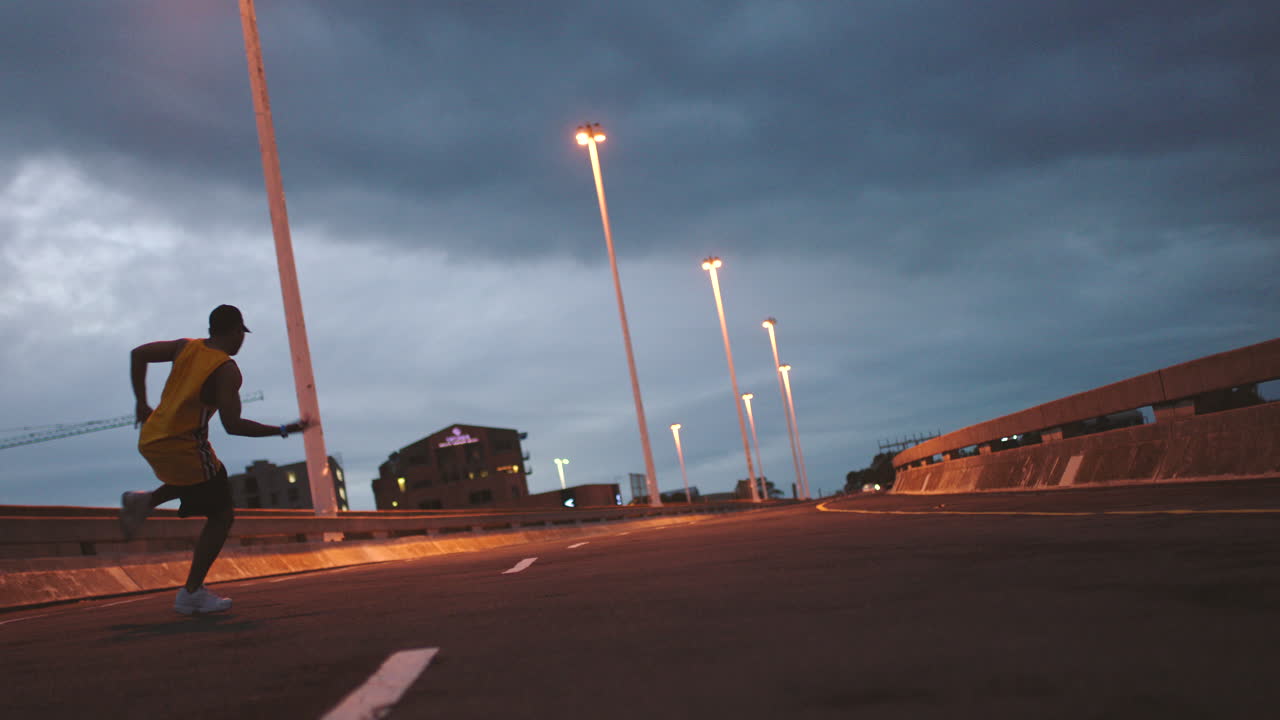 ⁇ 합 스트리트 댄서, 도시 남자