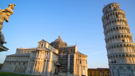 Torre-Inclinada-De-Pisa,-Italia