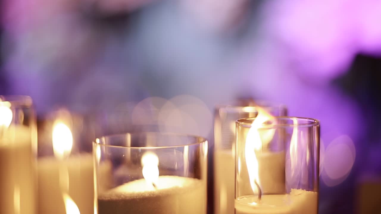 Candle lights at an event reception