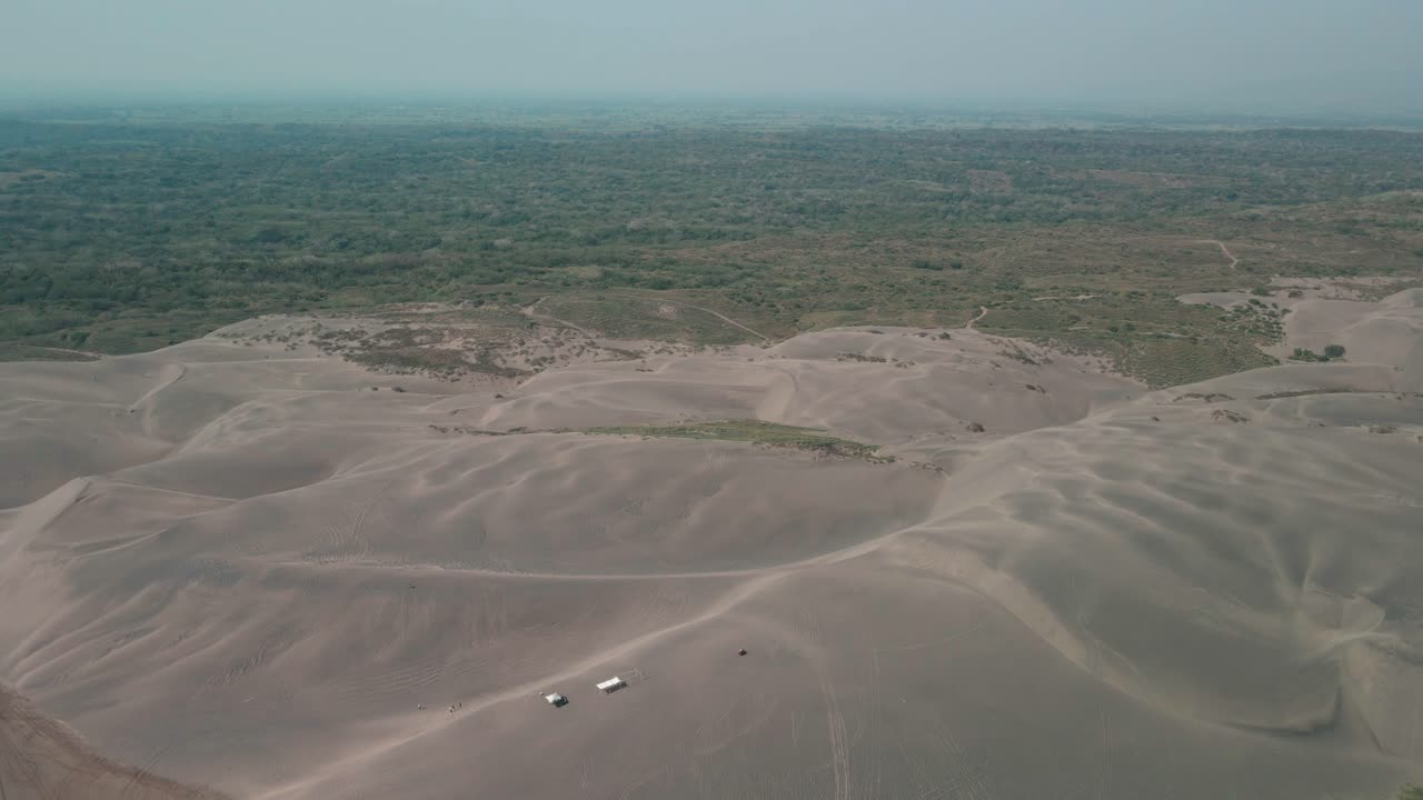 베라 크루즈의 놀라운 차찰라카스 모래