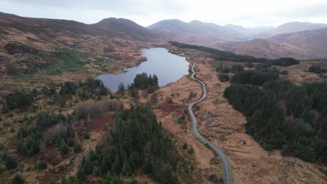 Drohnenvideo-Der-Kerry-Mountains-In-Der-Nähe-Von-Killarney,-Irland