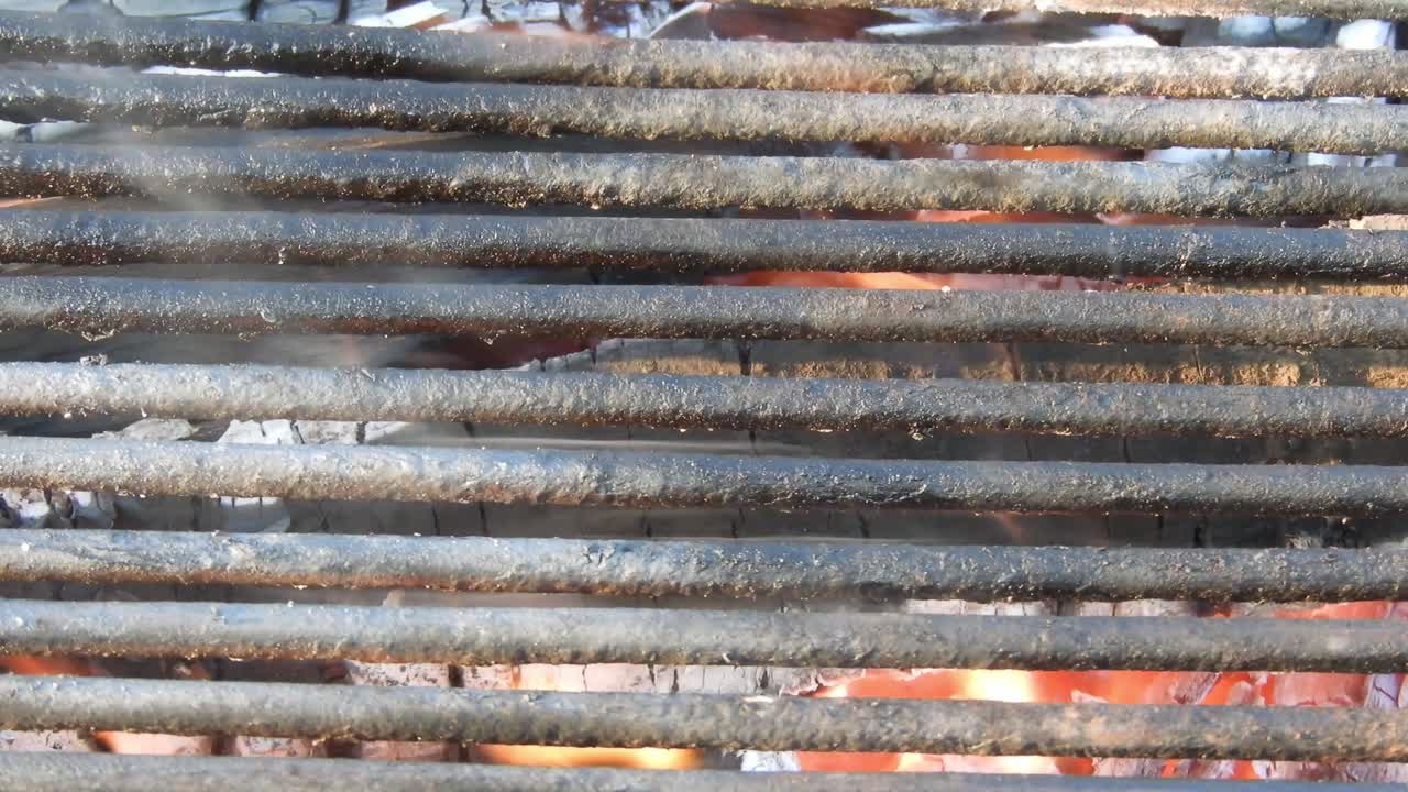 바베큐 불, 통나무 굽기 및 바베큐 가열