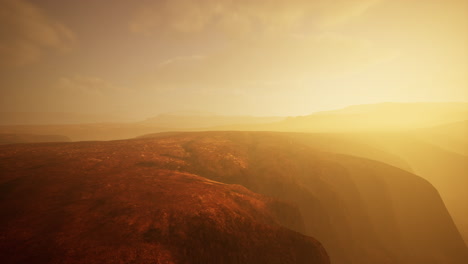 Parque-Nacional-Del-Gran-Cañón-En-La-Niebla-Al-Atardecer