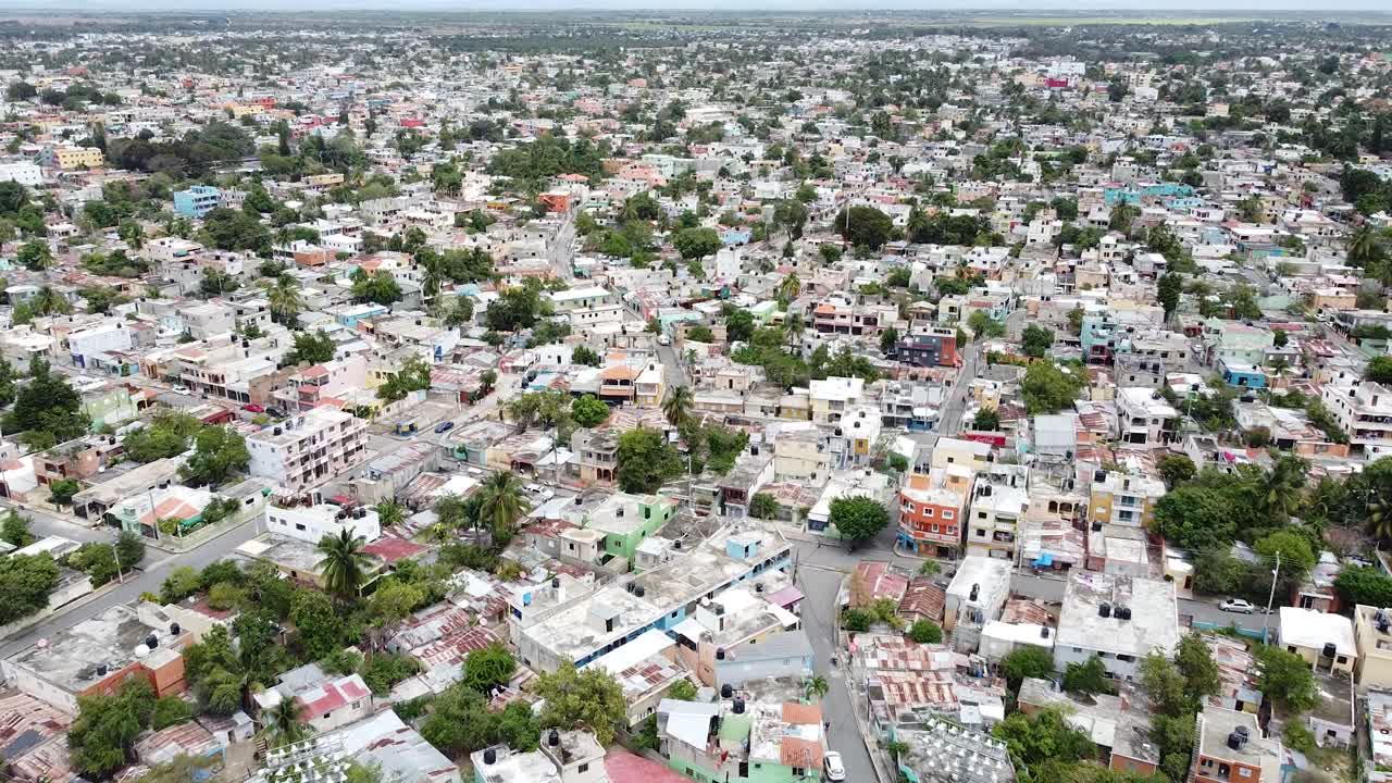 vista aérea de un hogar grupal de bajos ingresos en san pedro de macoris, república dominicana
