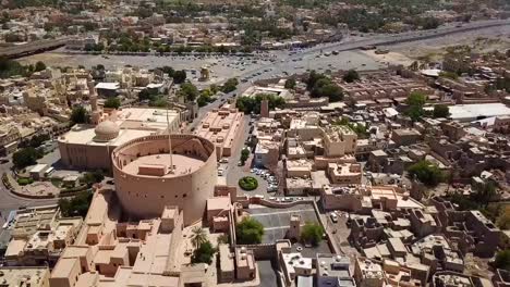 Das-Nizwa-Fort-Ist-Eine-Große-Burg-In-Nizwa,-Oman