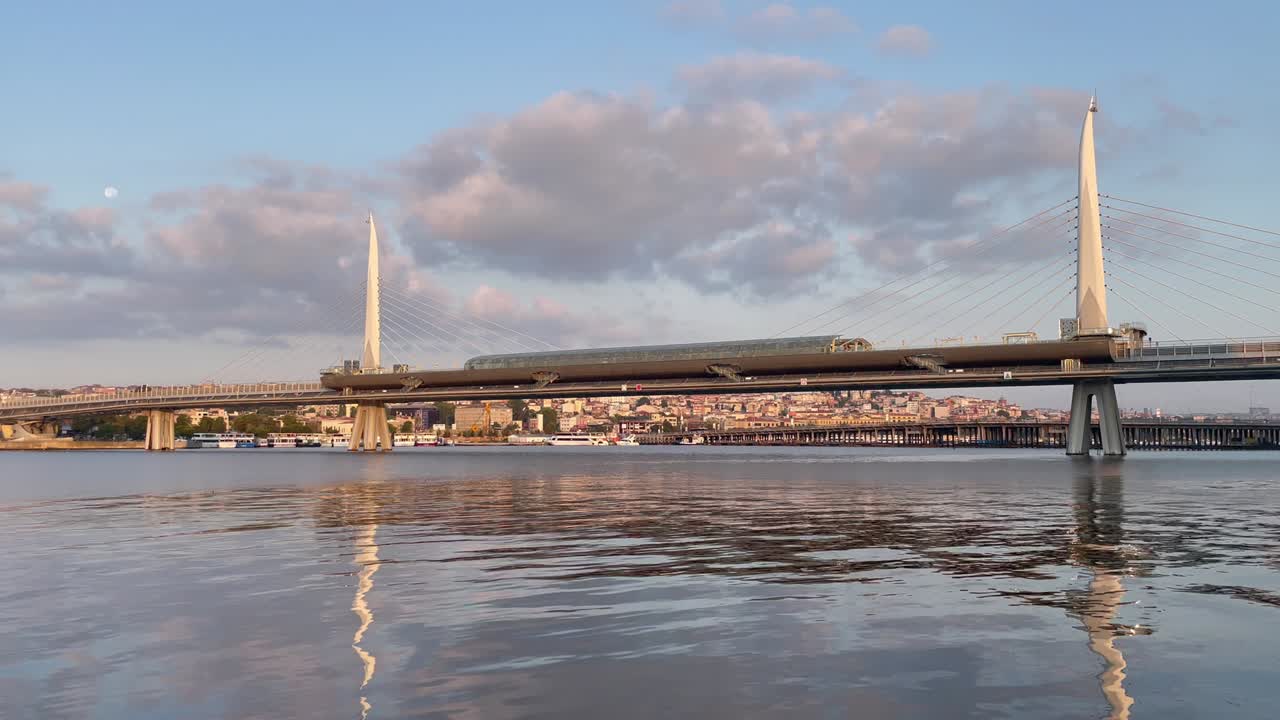 이스탄불, 꿈의 도시: 골든 호른 뷰