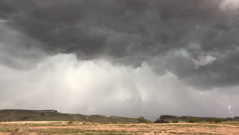 Relámpago-Durante-Una-Tormenta-En-St.-Jorge,-Utah