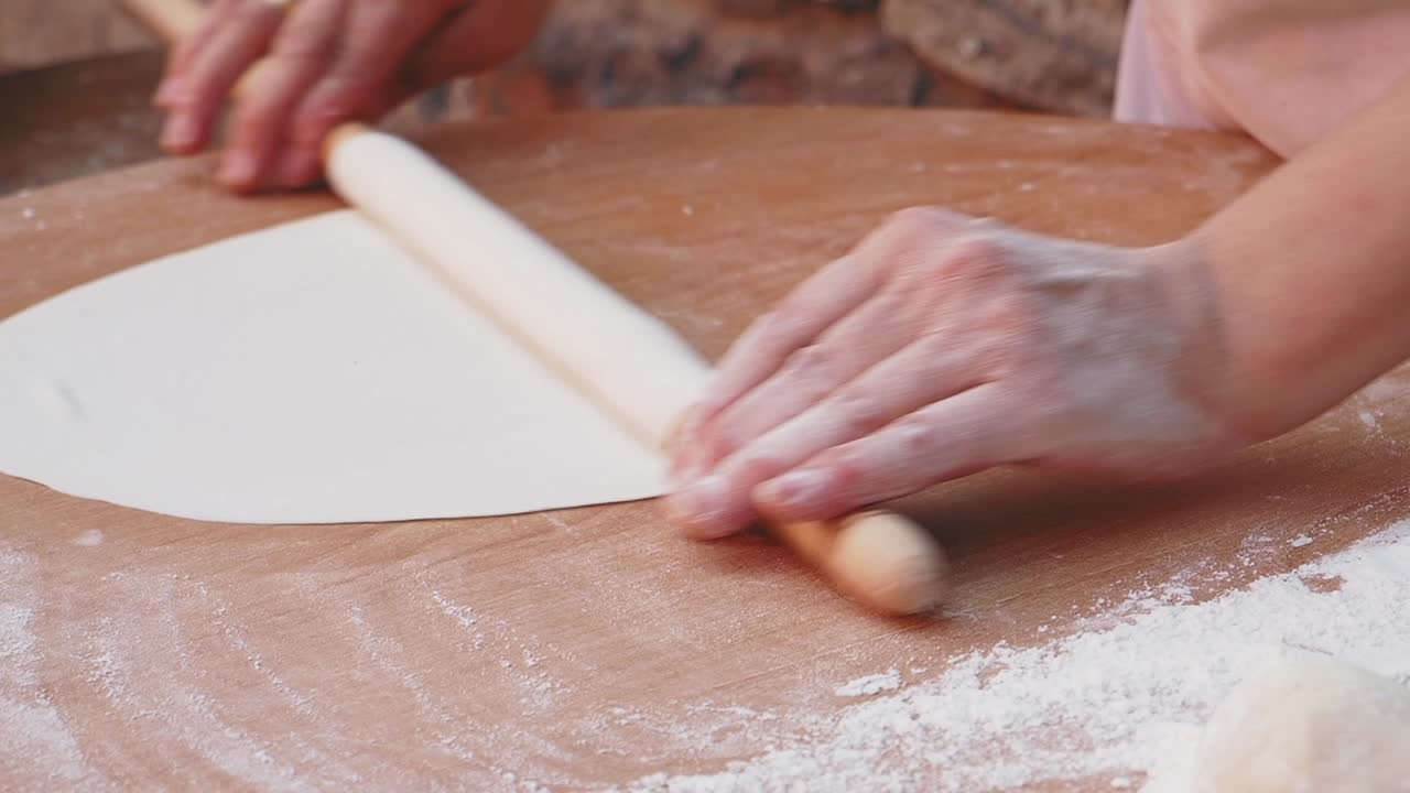 Rolling dough with a rolling pin
