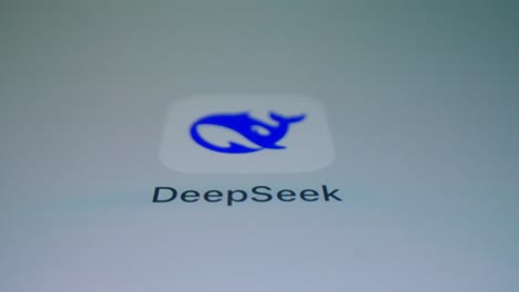 deepseek app interface on smartphone