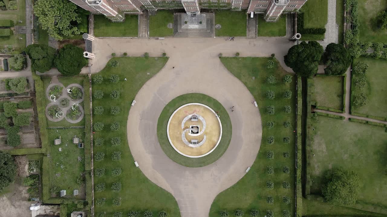 casa hatfield majestuosa mansión tudor jardines y zonas verdes bienes raíces, vista aérea de pájaro