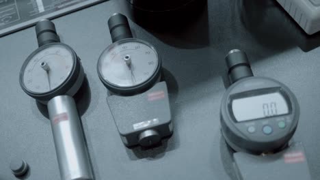 digital and analogue hardness testers for testing the hardness of materials