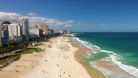 aerial dolly plaża ipanema rio de janeiro nadmorski słoneczny dzień