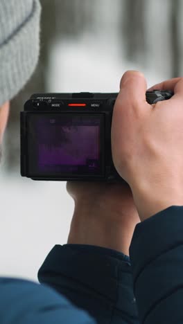 Photographer-on-the-snow