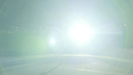 밤에 오토바이 스턴트
