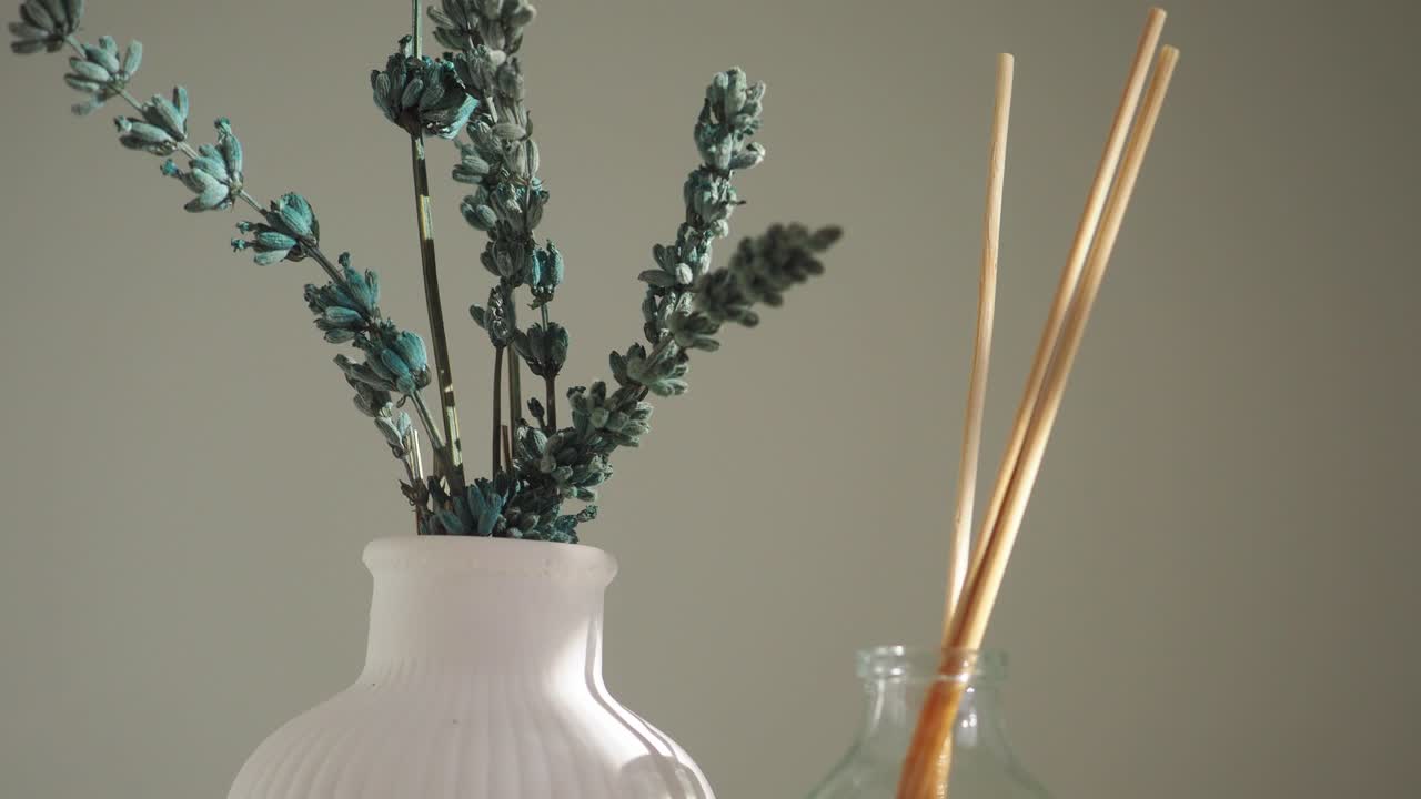 Dried Lavender Bouquet and Reed Diffuser
