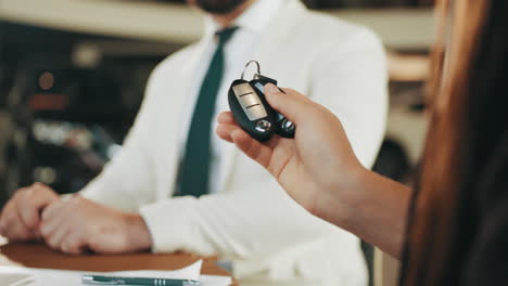 car keys exchange at dealership