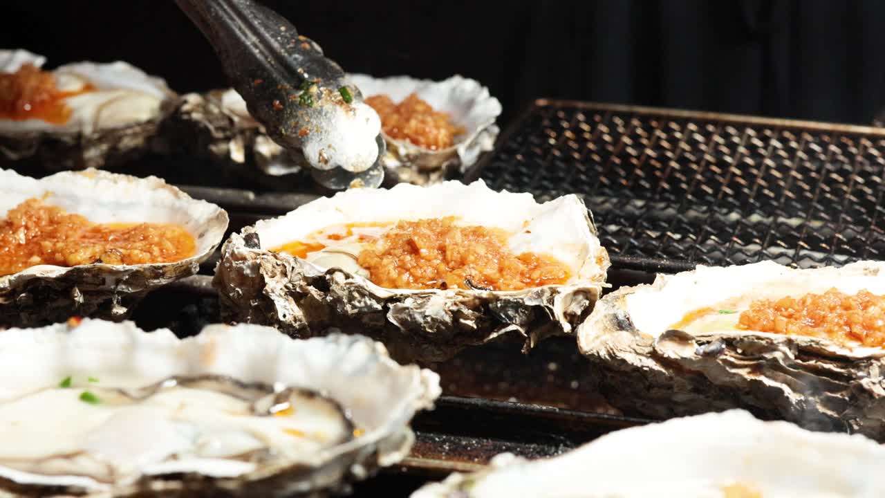 홍콩 에서 토핑 을 넣고 김 을 하는 오스트리