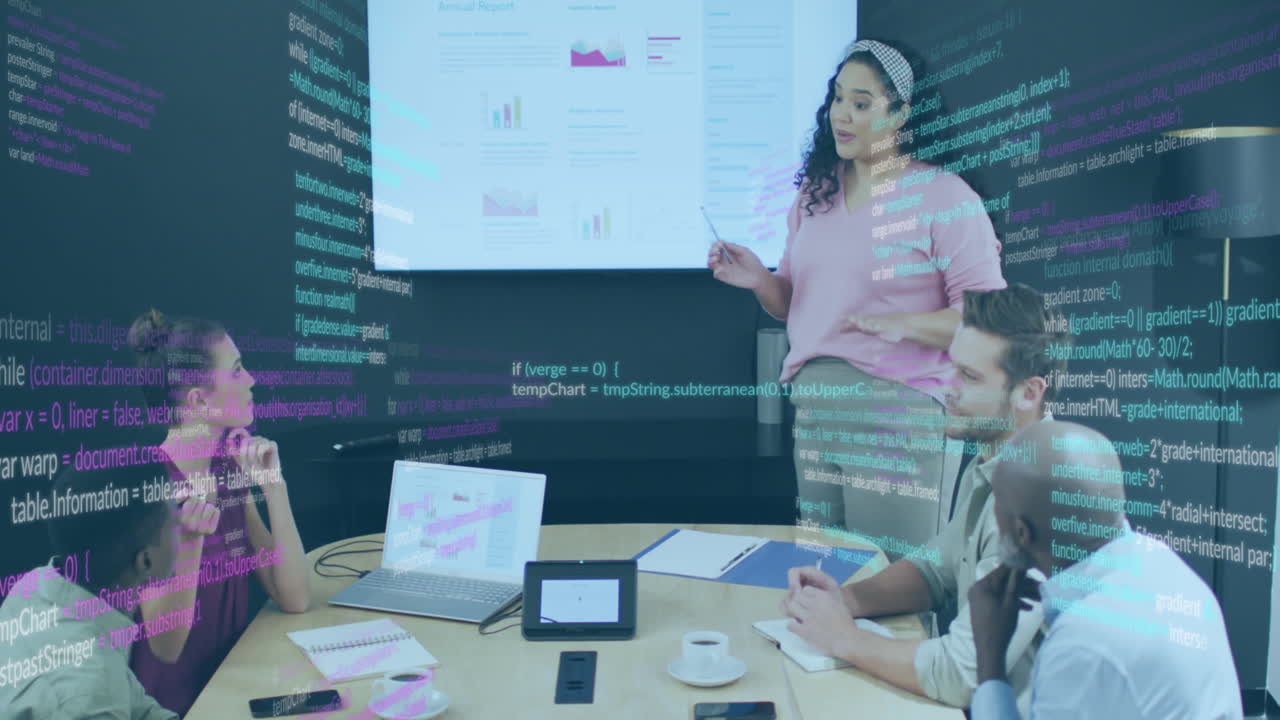 animación del procesamiento de datos financieros sobre diversas personas de negocios en la oficina