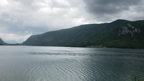 Blick-Auf-Die-Ramaseen-In-Bosnien-Und-Herzegowina