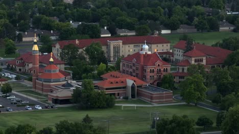 Large-Catholic-church-in-America