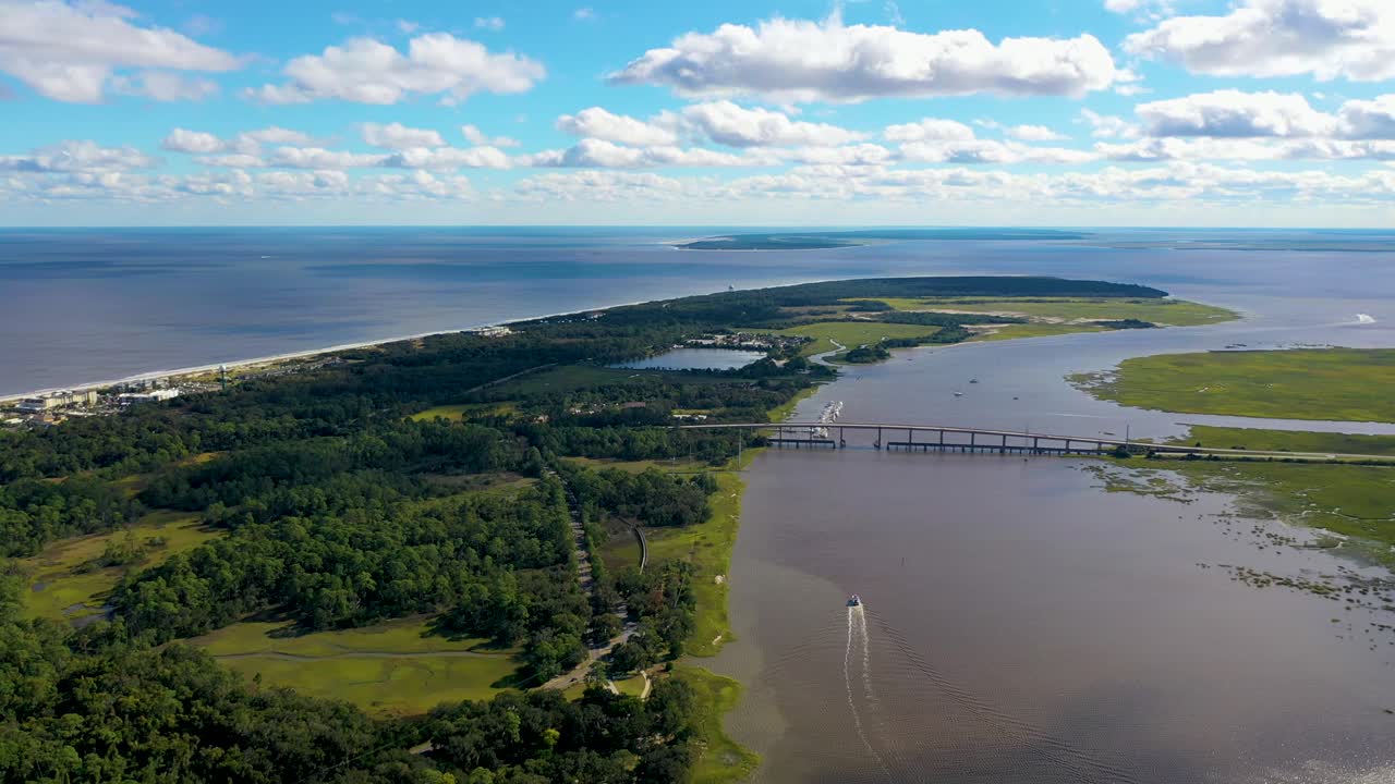 vista de pájaro de la isla jekyll en georgia