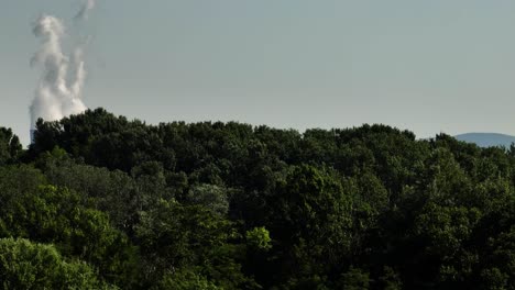 Central-Nuclear-De-Cruas-Francia-Río-Ródano-Antena-Ardeche