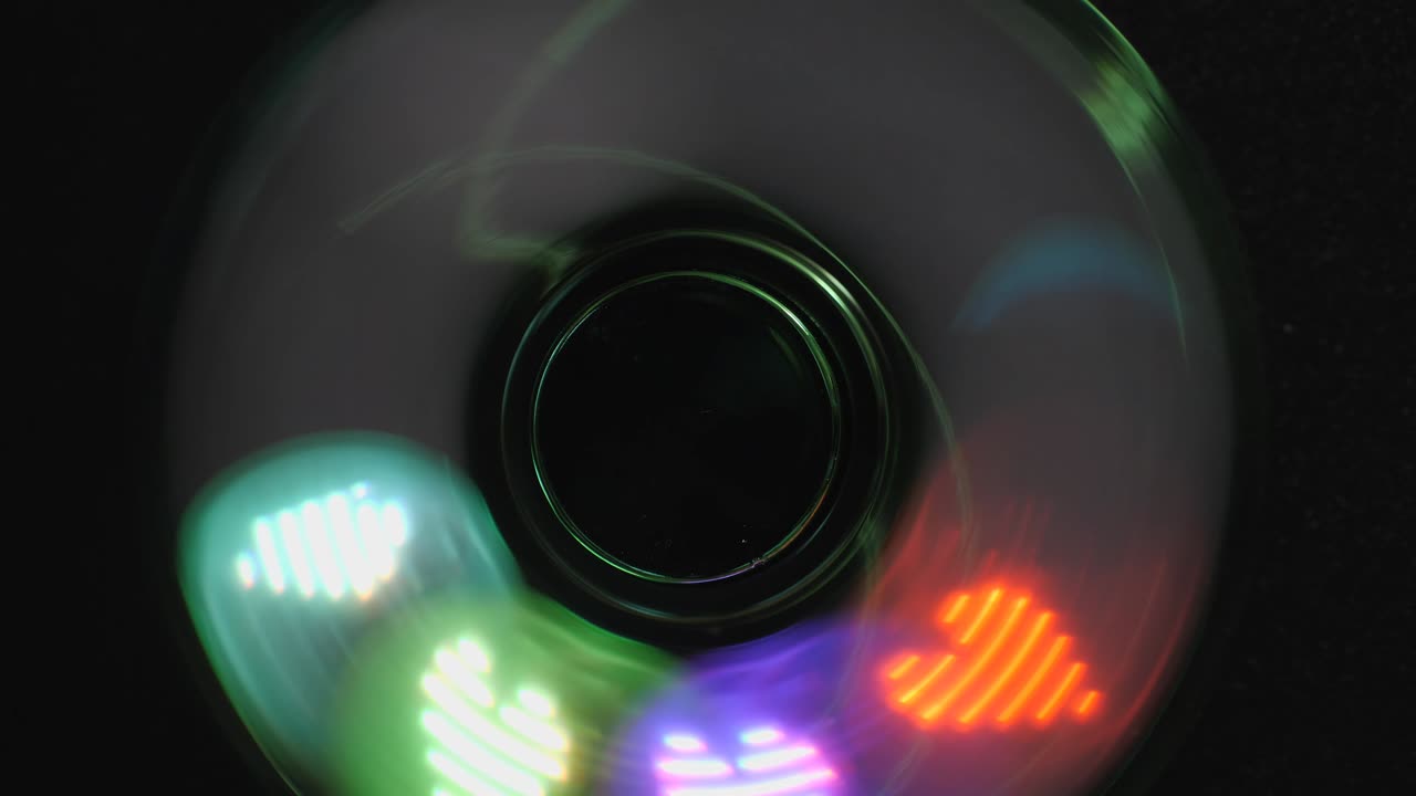 고립된 배경에서 스핀러.