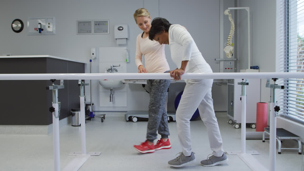 병원에서의 물리치료 세션