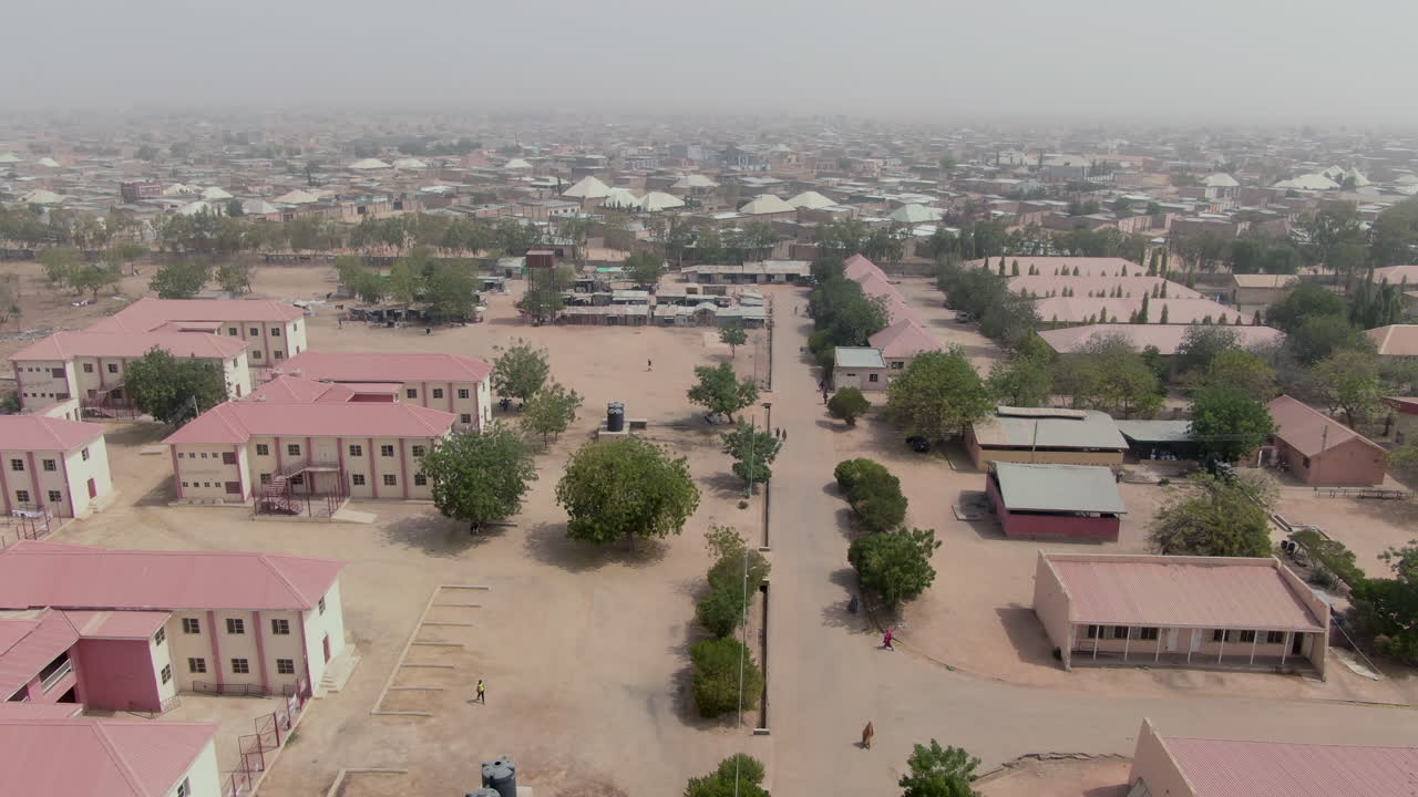 Vista aerea del campo di orientamento NYSC, stato di Katsina