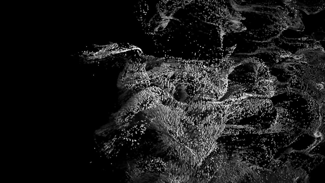 las partículas 4k explotan orgánicamente a través del marco.