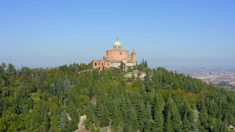 Sanctuary-of-the-Madonna-di-San-Luca,-Bologna,-Emilia-Romagna,-Italy,-October-2021