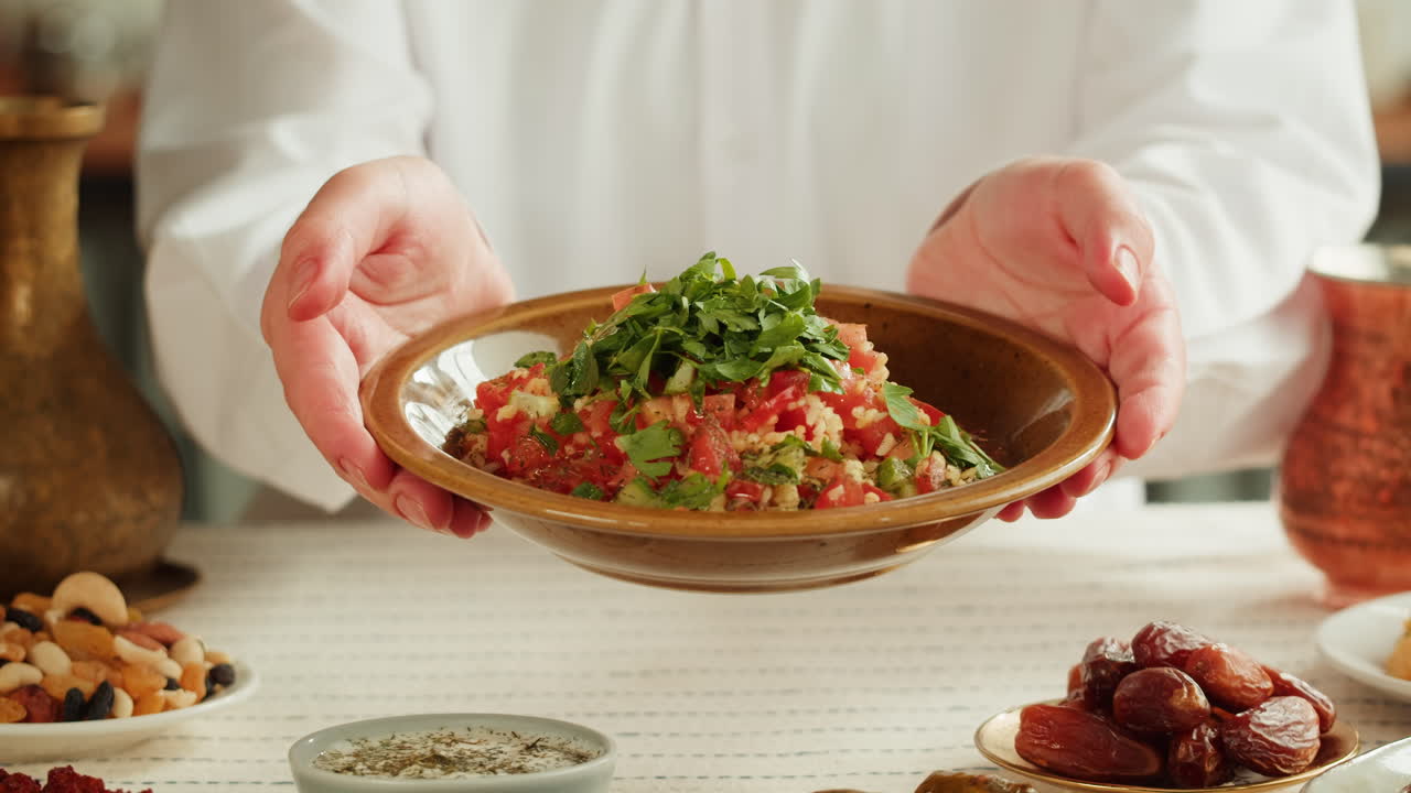 Presenting a Delicious Tomato Salad