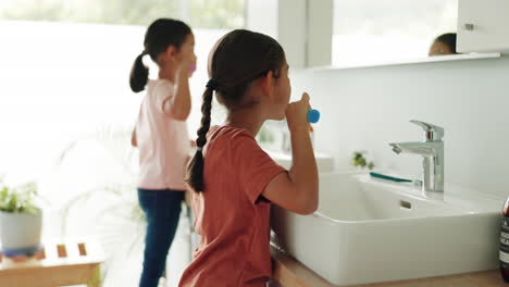 Children-brushing-teeth-for-dental-care