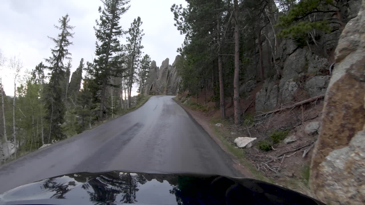 Video time-lapse che percorre la Needles Highway nel Custer State Park, South Dakota