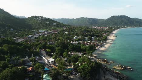 Lamai-Beach-Koh-Samui-In-Der-Eröffnungsaufnahme-Aus-Der-Luft