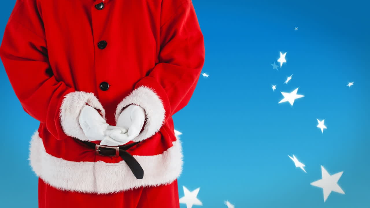 animación de santa claus sobre estrellas blancas en un fondo azul