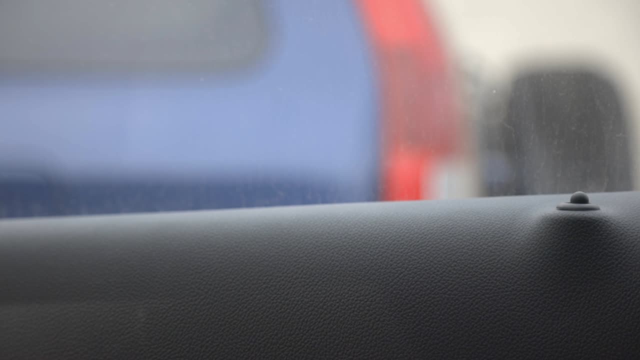 botón de bloqueo automático de la puerta del coche